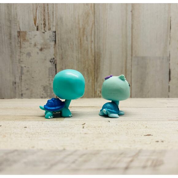 Littlest Pet Shop LPS Turtle and Baby EUC - Picture 2 of 3